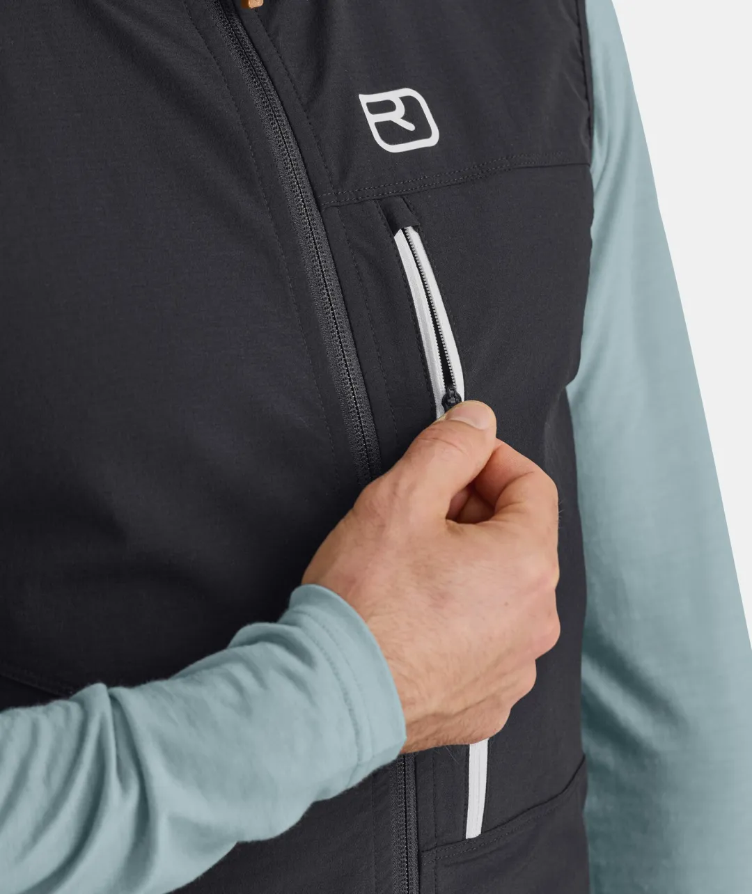 ORTOVOX Jacken & Westen^PUNTA BERRINO VEST M blackraven